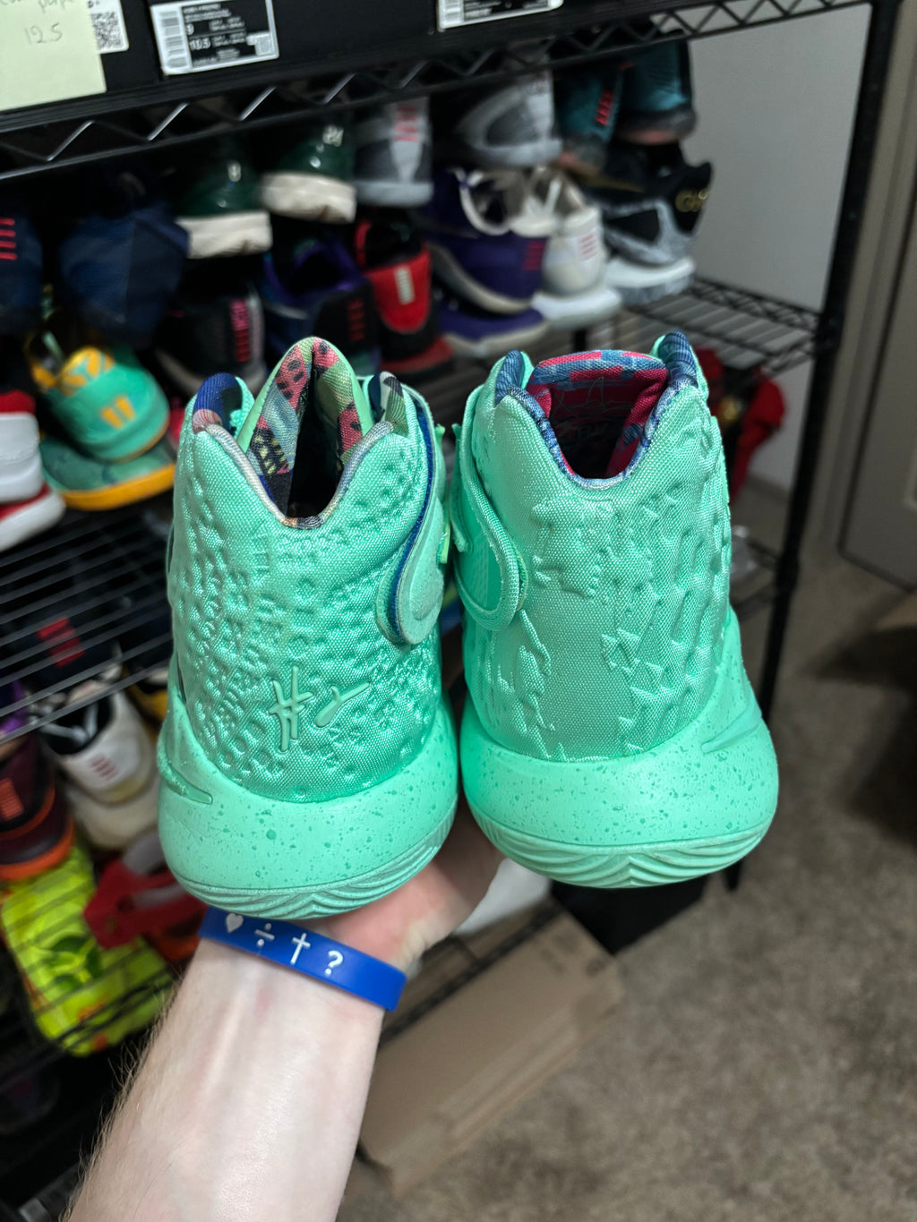 Size 10.5 - Nike Kyrie 2 What The EP Asia Exclusive