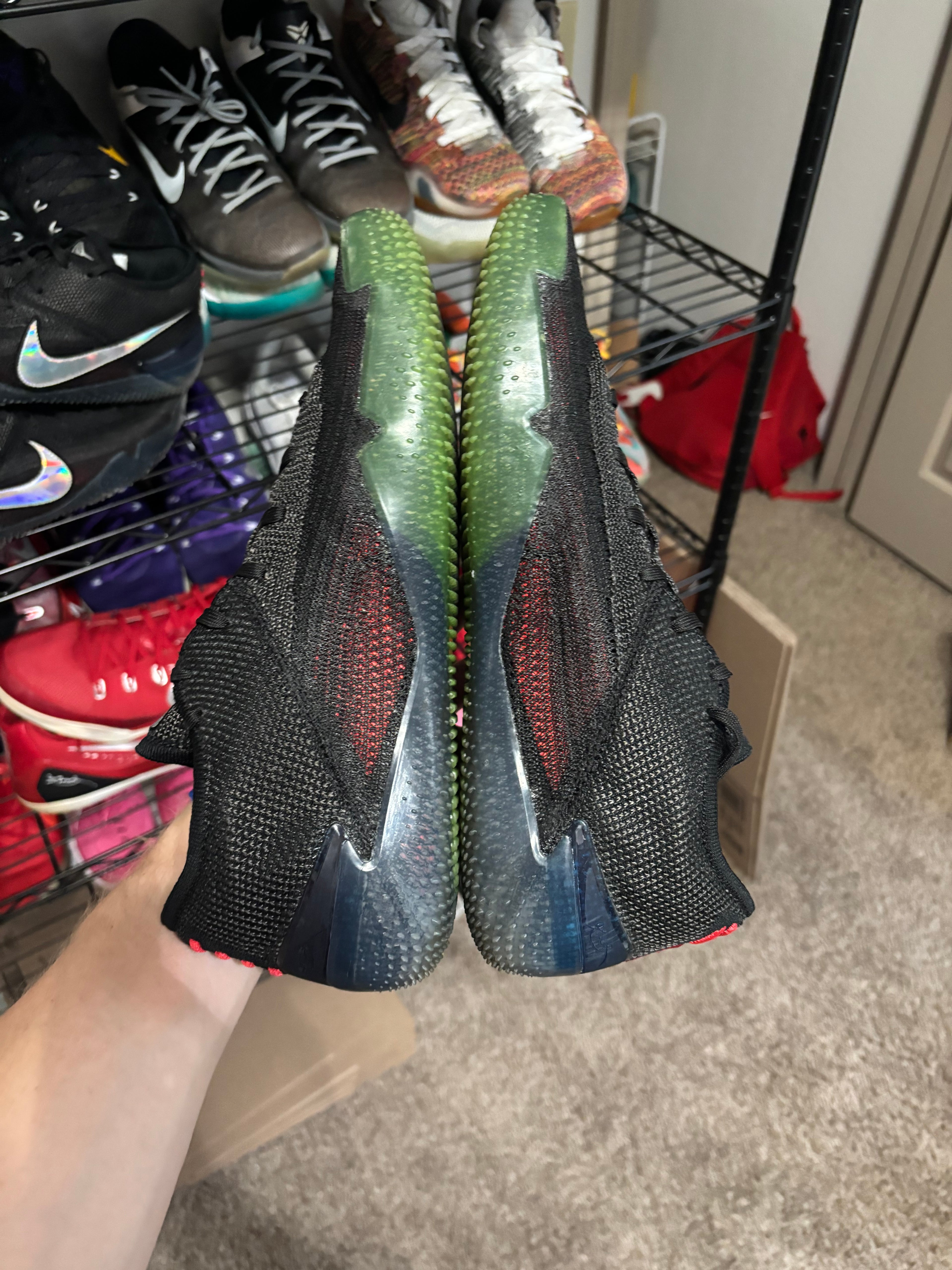 Size 11 - Nike Kobe Nxt 360 Mamba Day