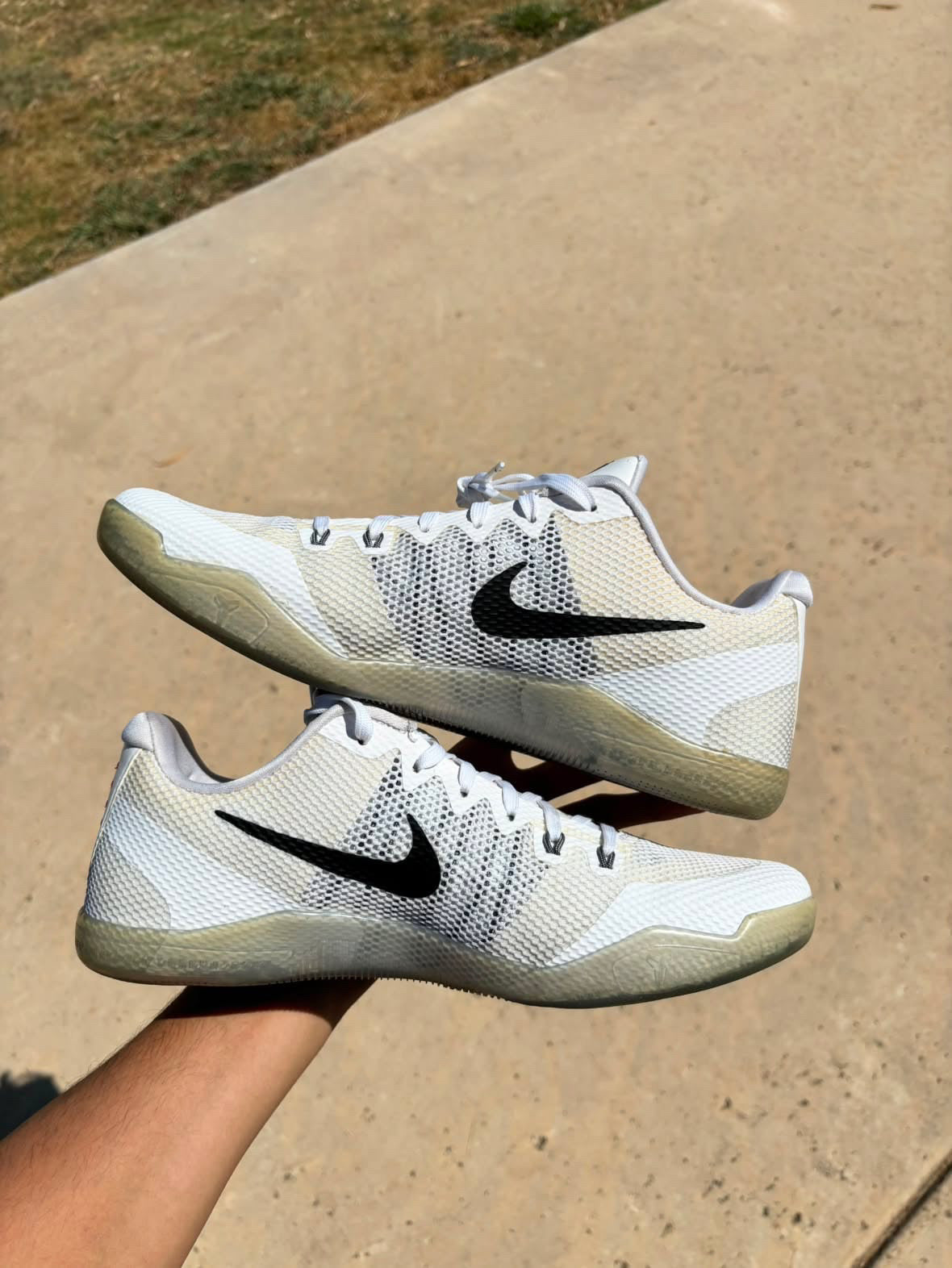 Size 12 - Nike Kobe 11 fundamentals