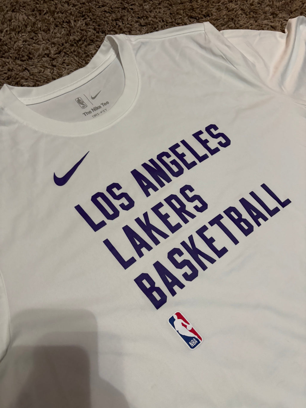 Size XL - Los Angeles Lakers Dri-Fit Shirt