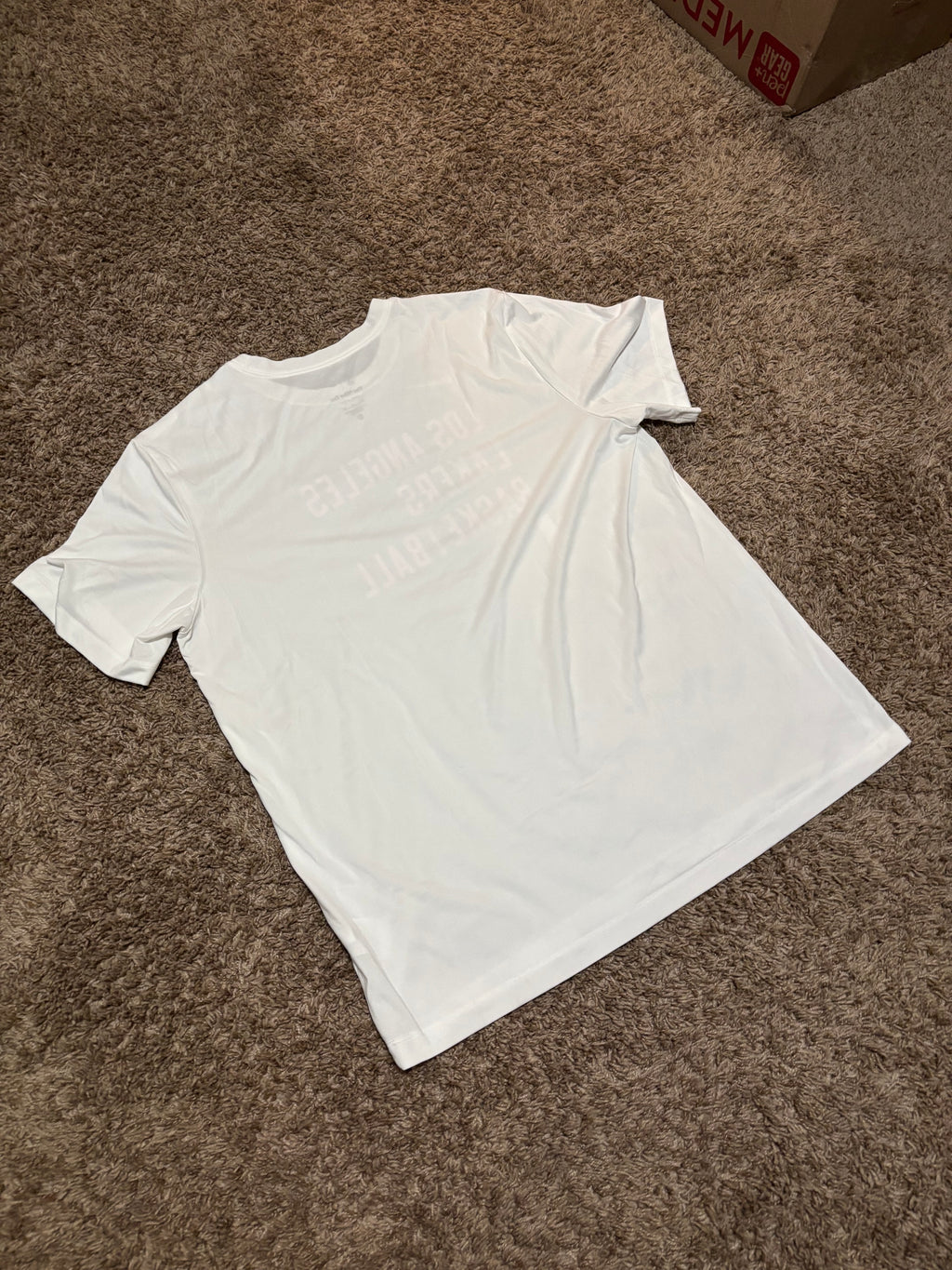 Size XL - Los Angeles Lakers Dri-Fit Shirt