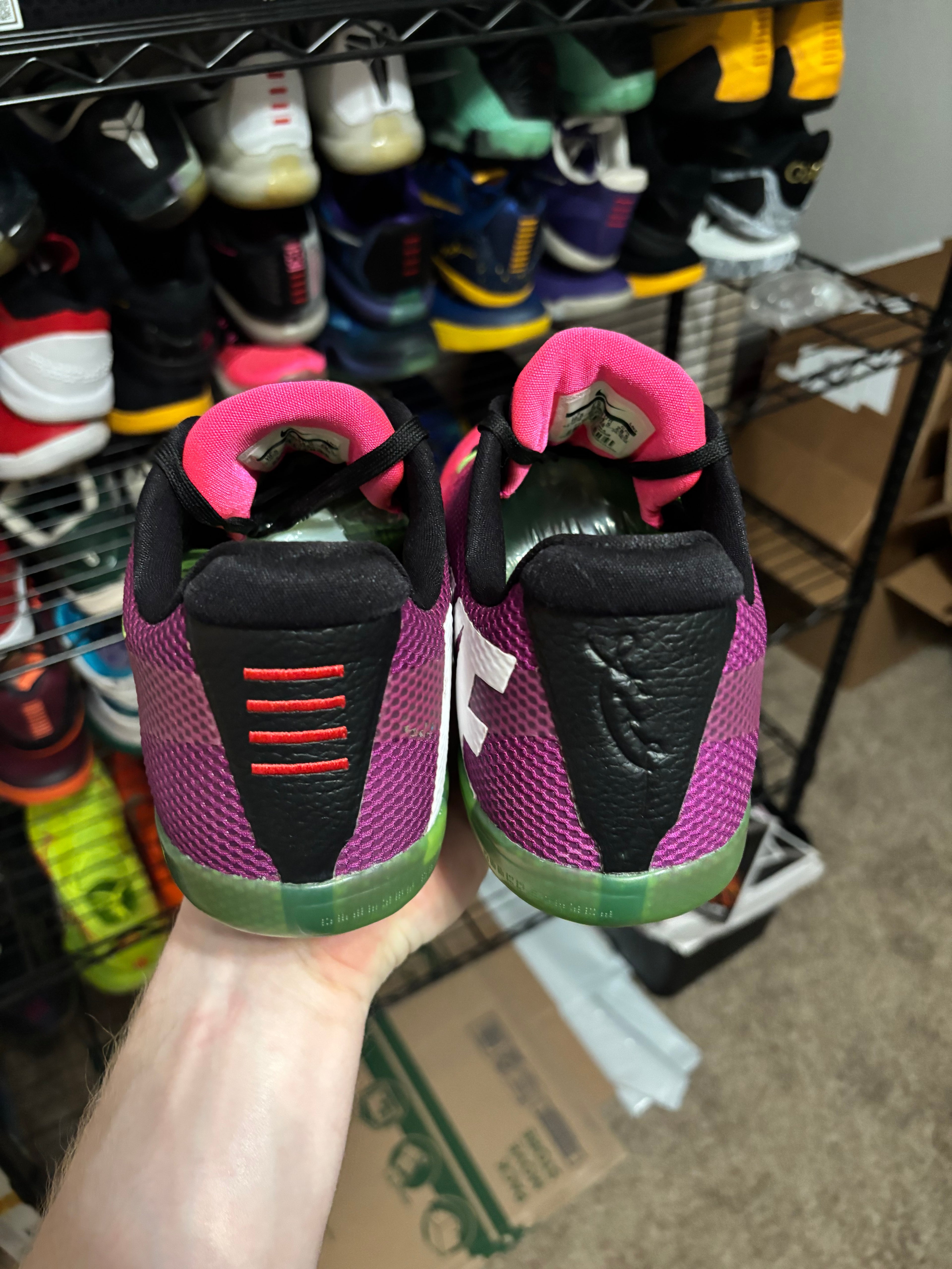 Size 10.5 - Nike Kobe 11 Mambacurial