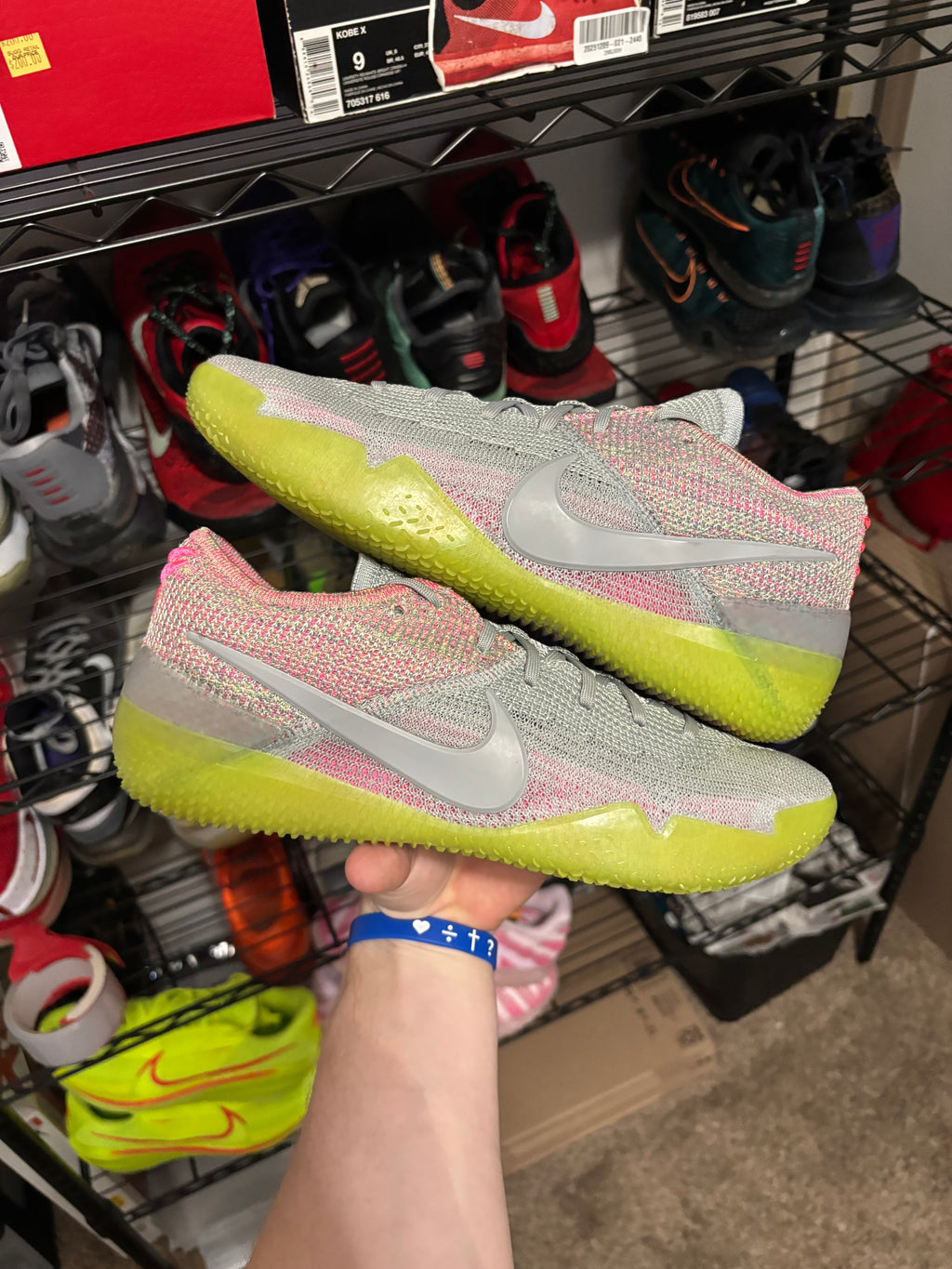Size 9.5 - Nike Kobe Nxt 360 Grey Multicolor