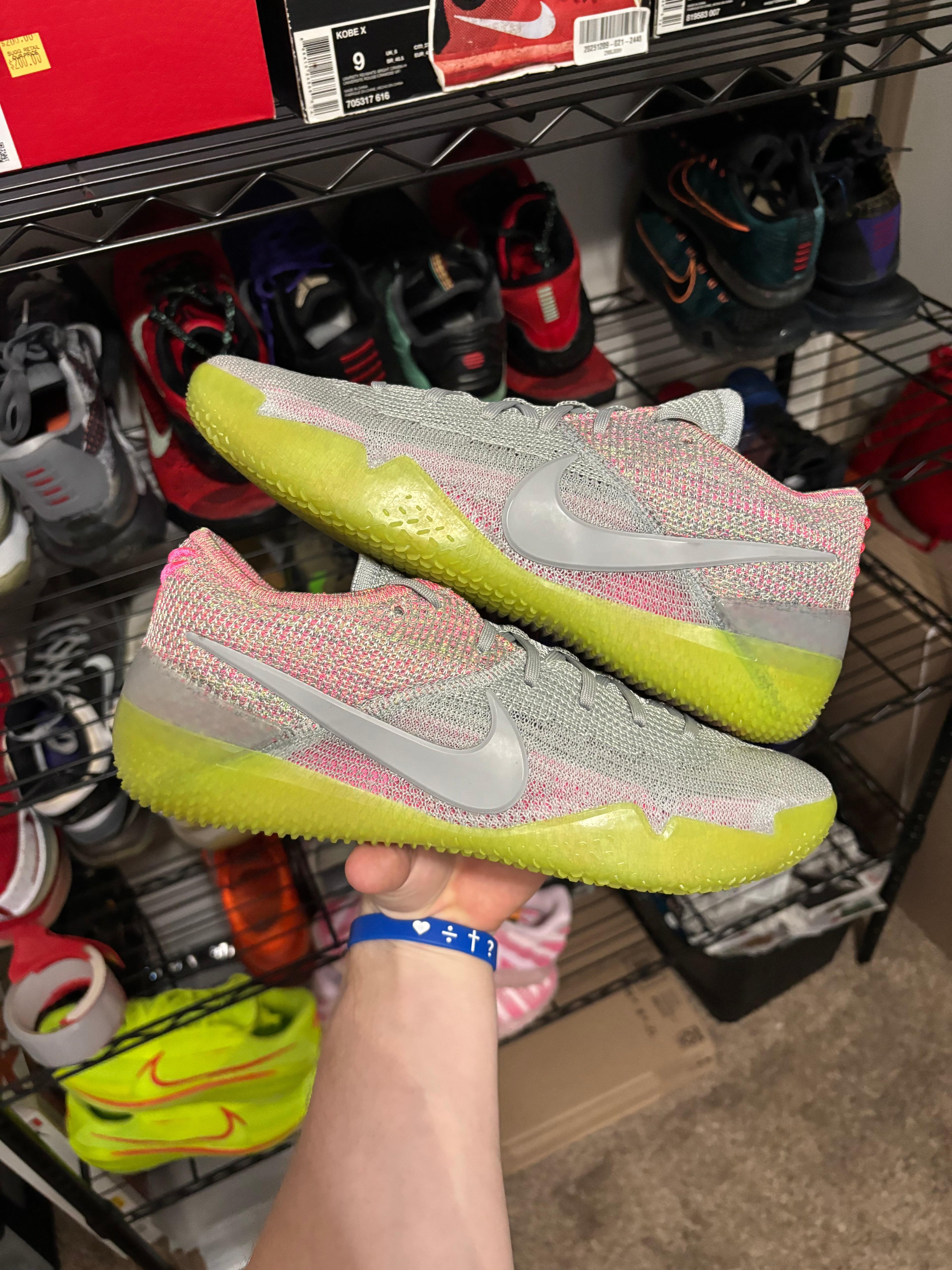 Size 9.5 - Nike Kobe Nxt 360 Grey Multicolor