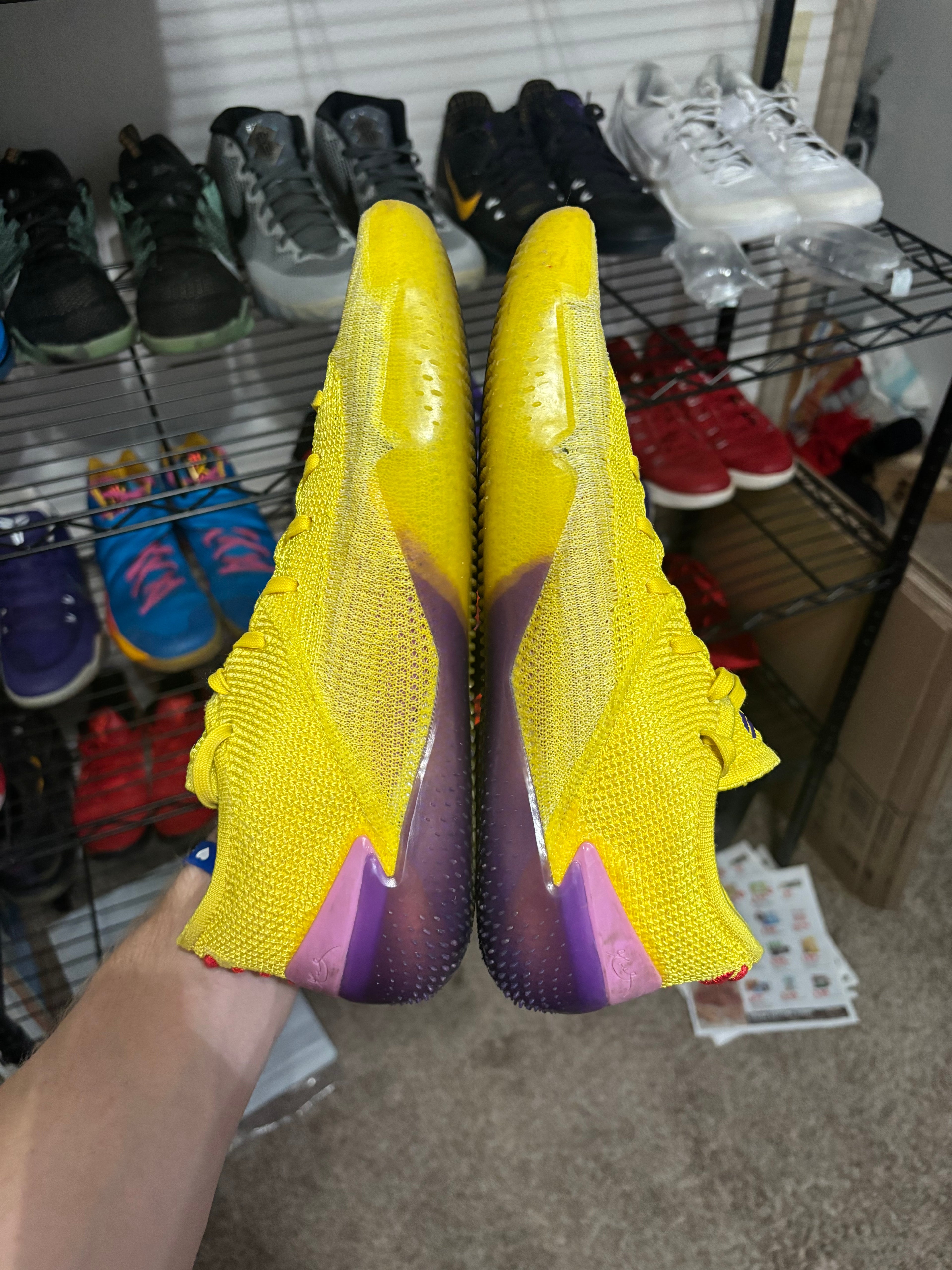Size 10 - Nike Kobe NXT 360 Yellow Strike