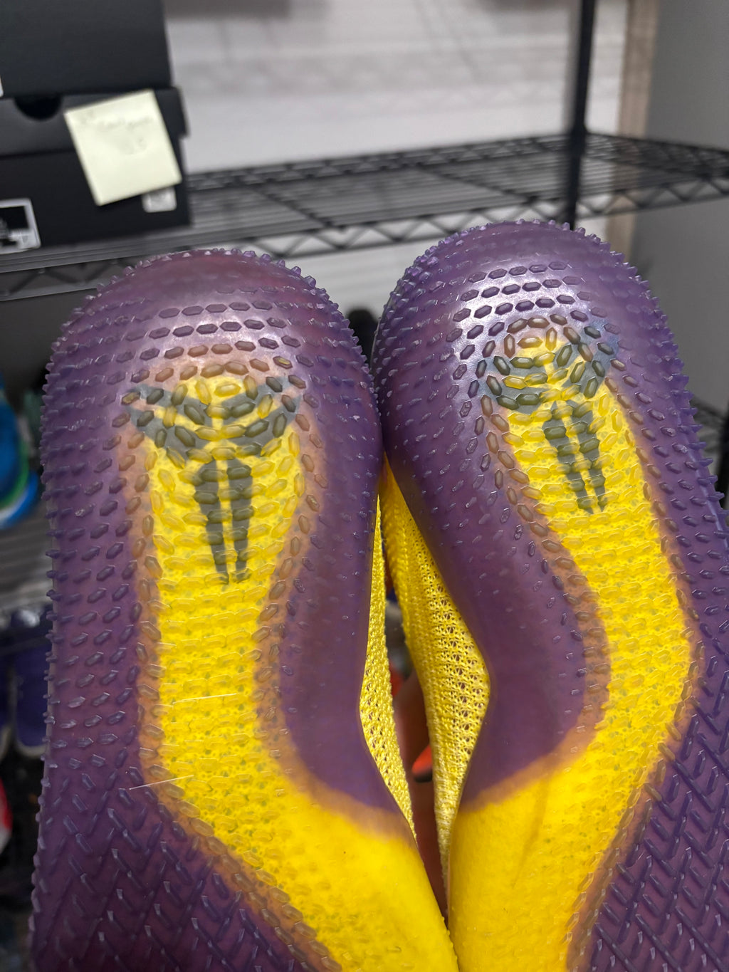 Size 10 - Nike Kobe NXT 360 Yellow Strike