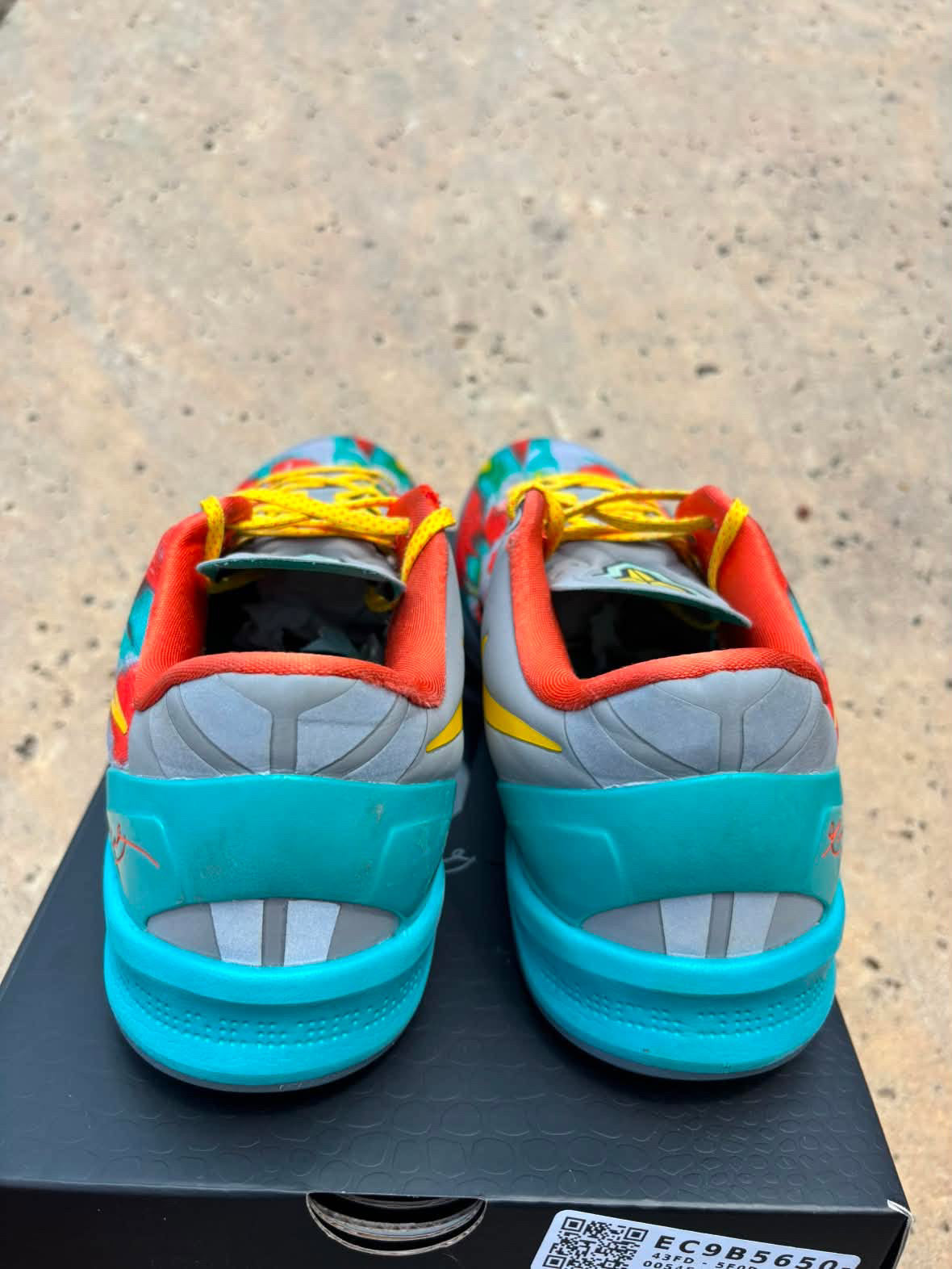 Size 11.5 - Nike Kobe 8 Protro Venice Beach