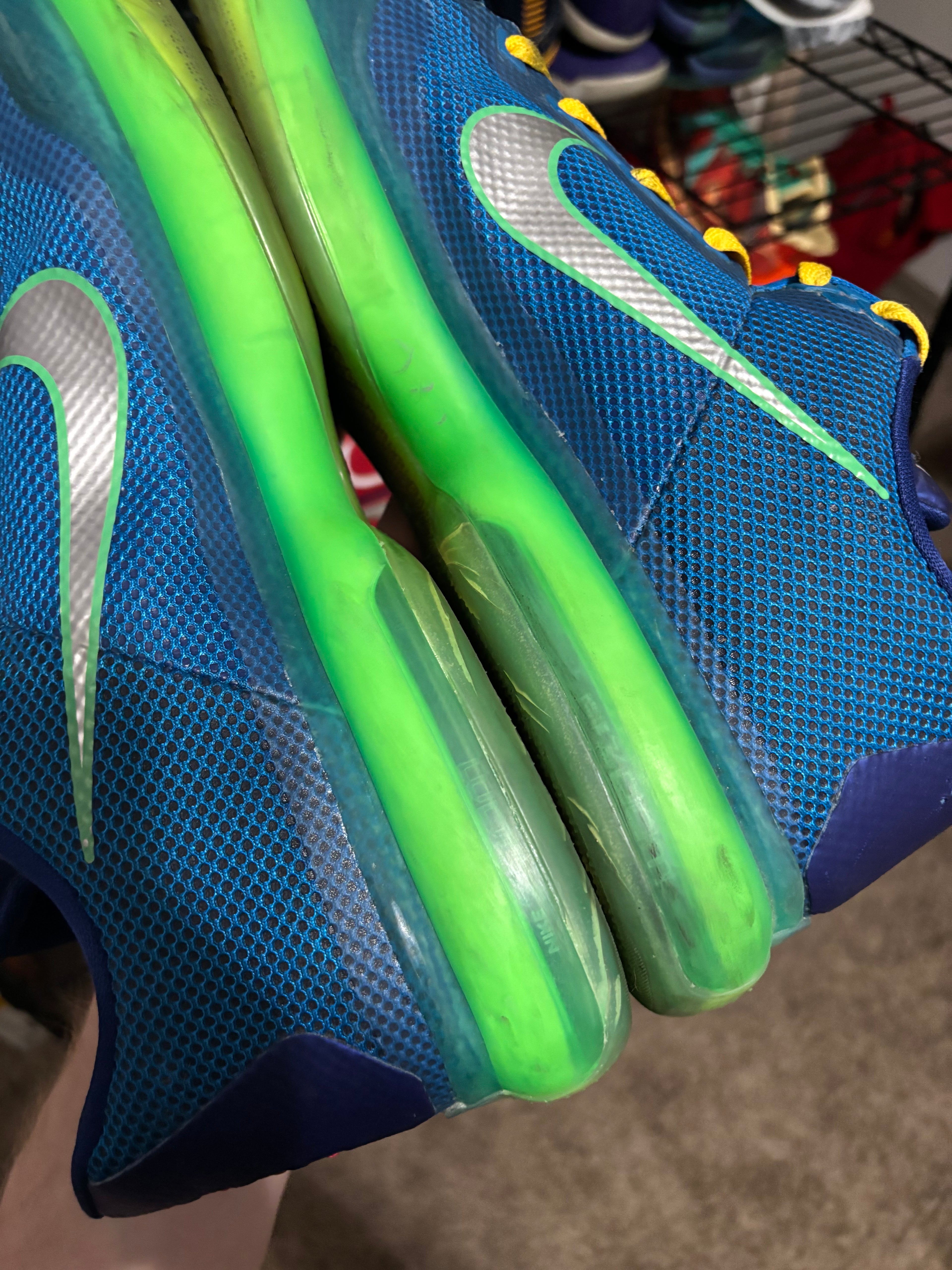 Size 13 - Nike Kobe 10 Emerald City