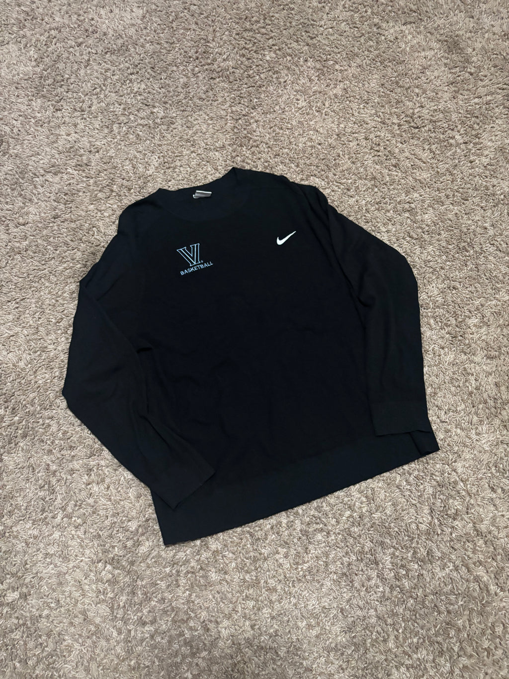 Size XL - Villanova Long Sleeve