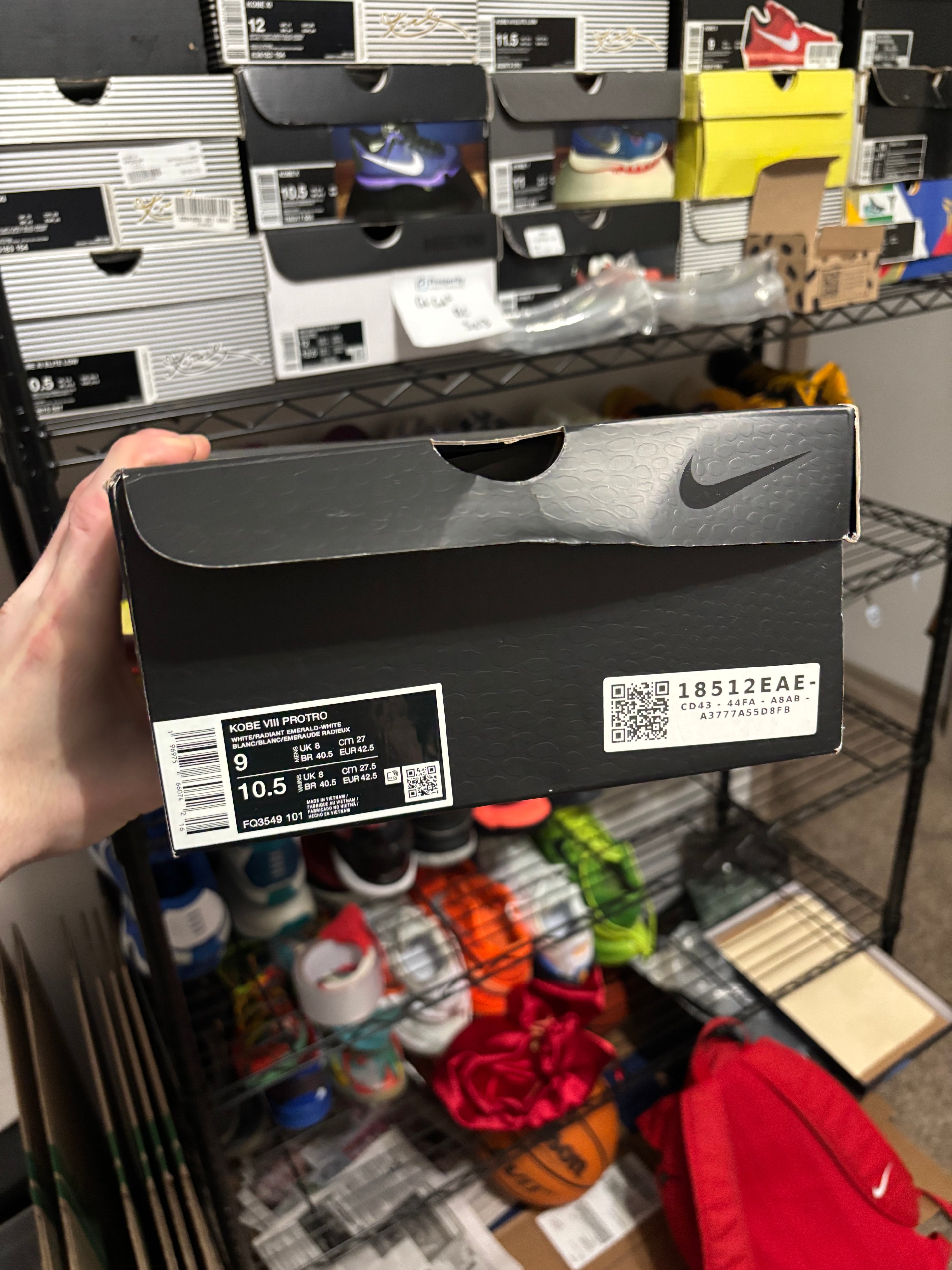 Size 9 - Nike Kobe 8 Protro Radiant Emerald