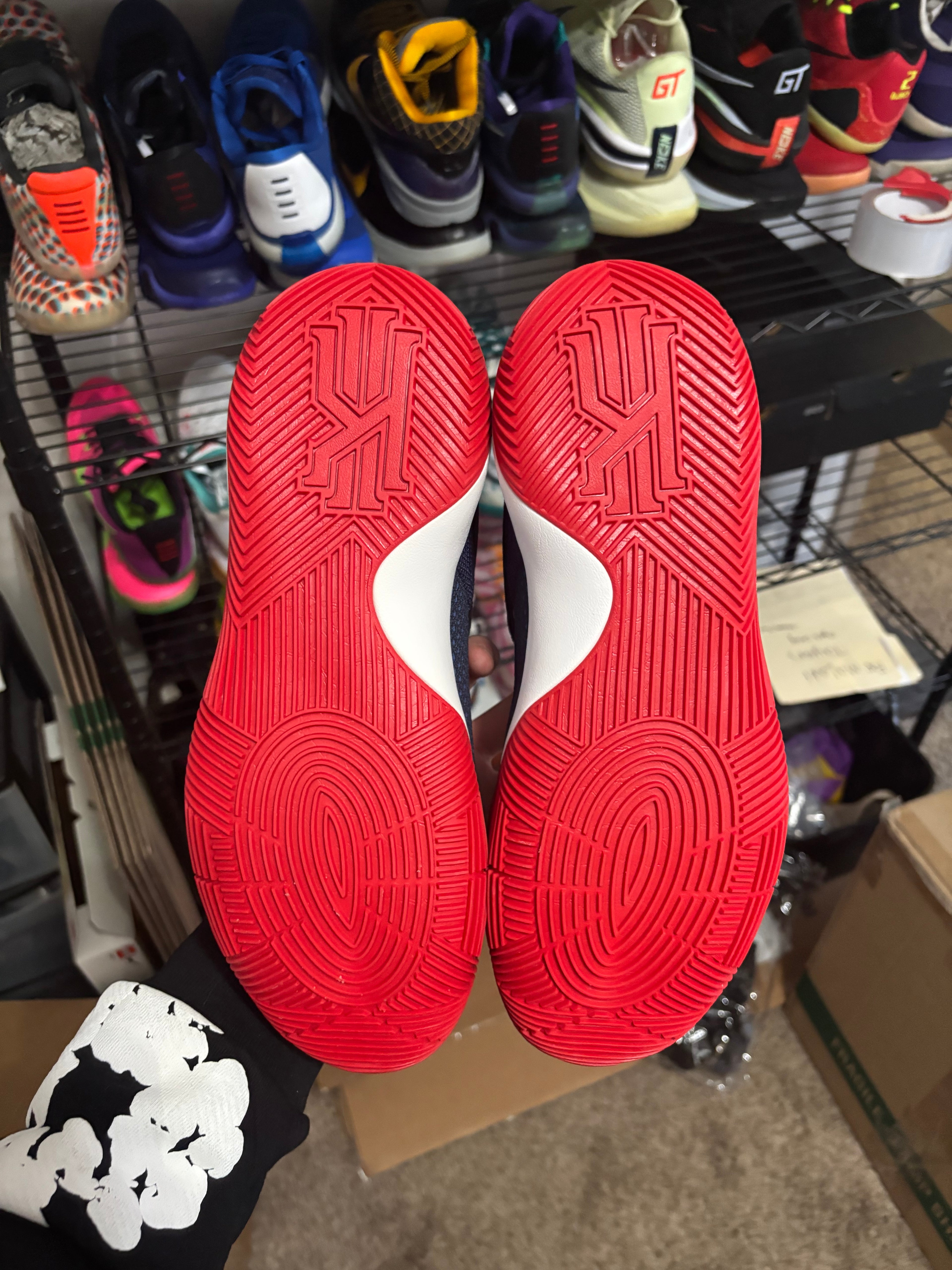 Size 11 - Nike Kyrie 2 NikeID