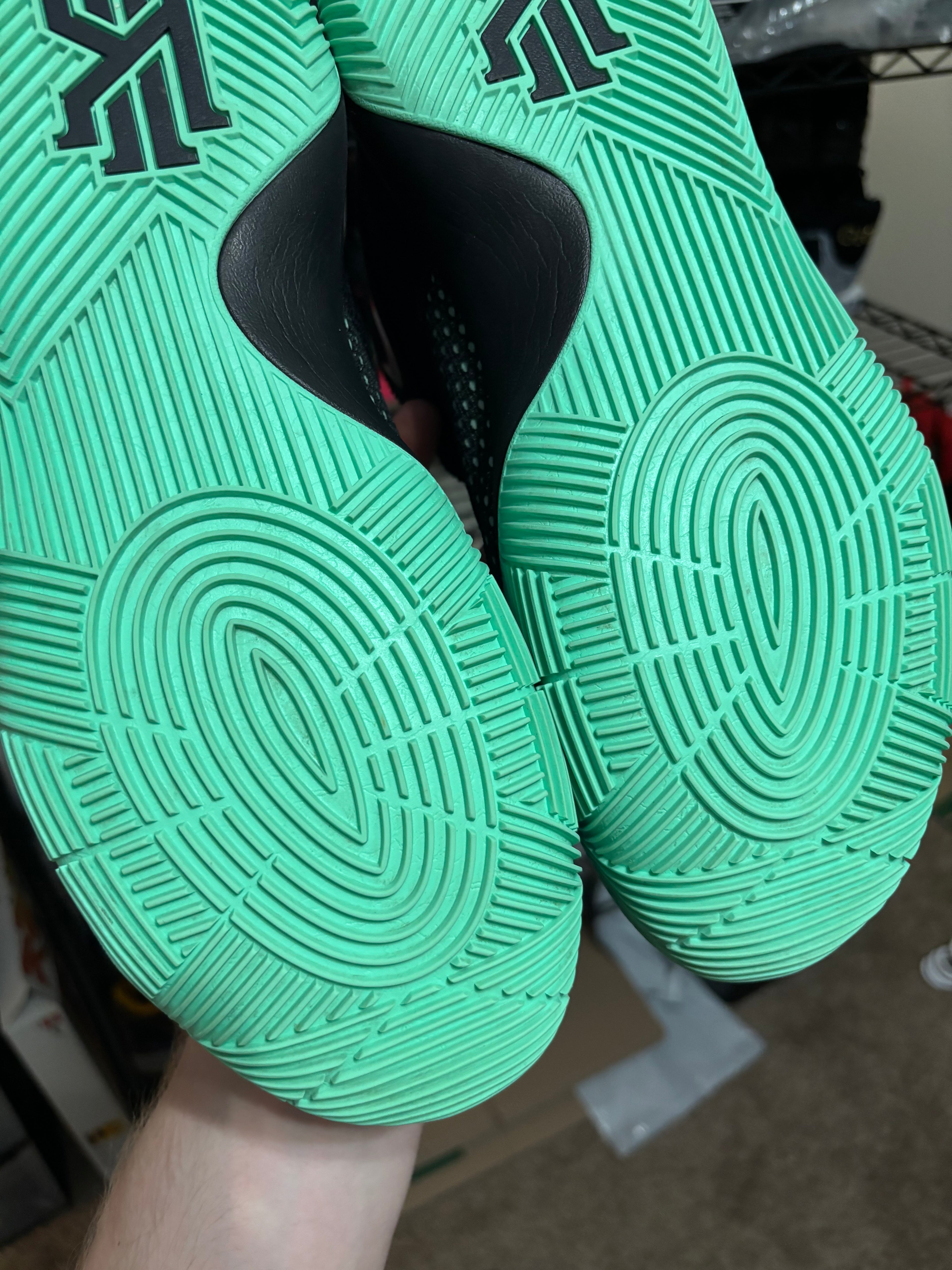 Size 11 - Nike Kyrie 2 Green Glow