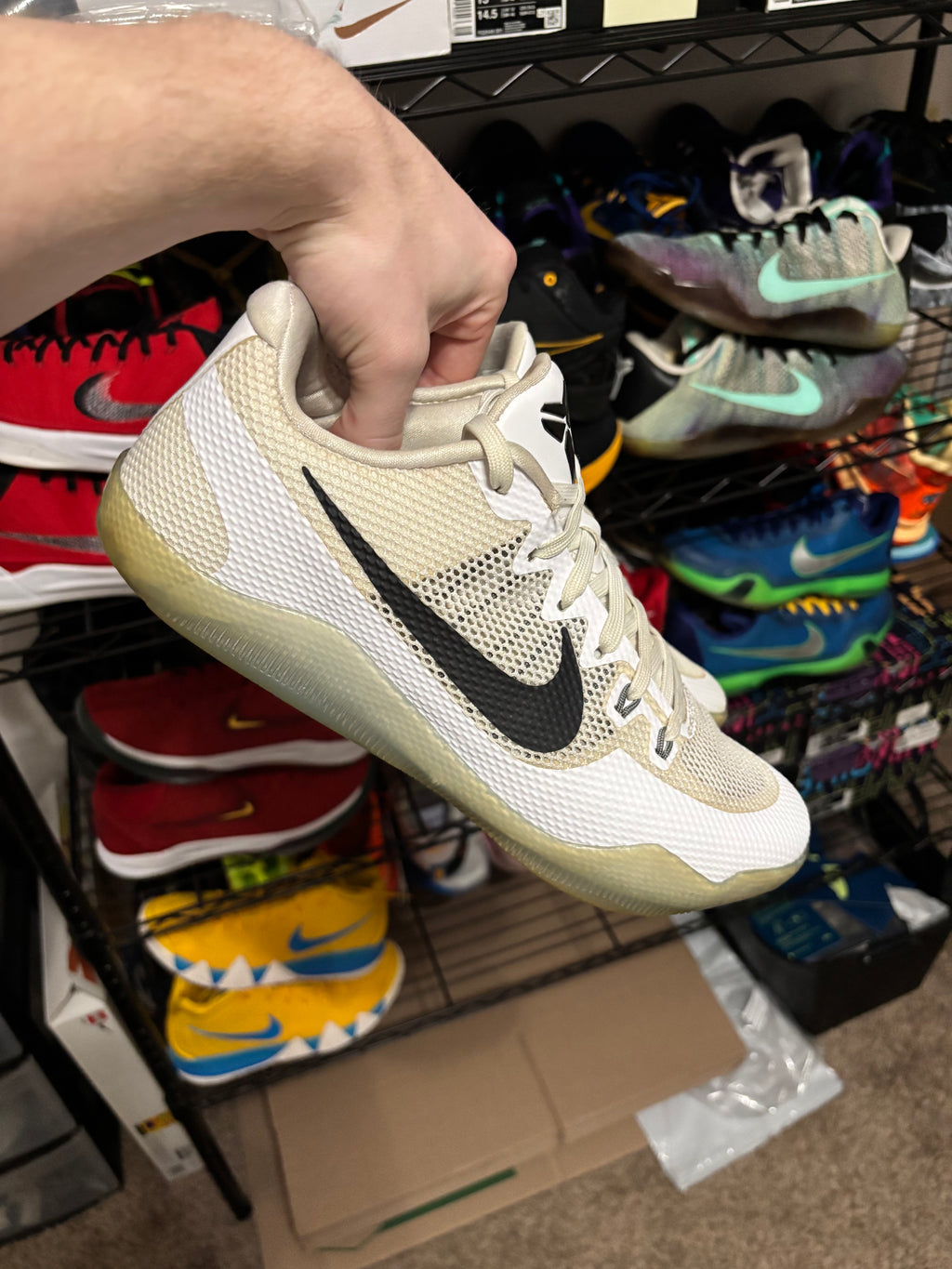 Size 11 - Nike Kobe 11 Fundamental