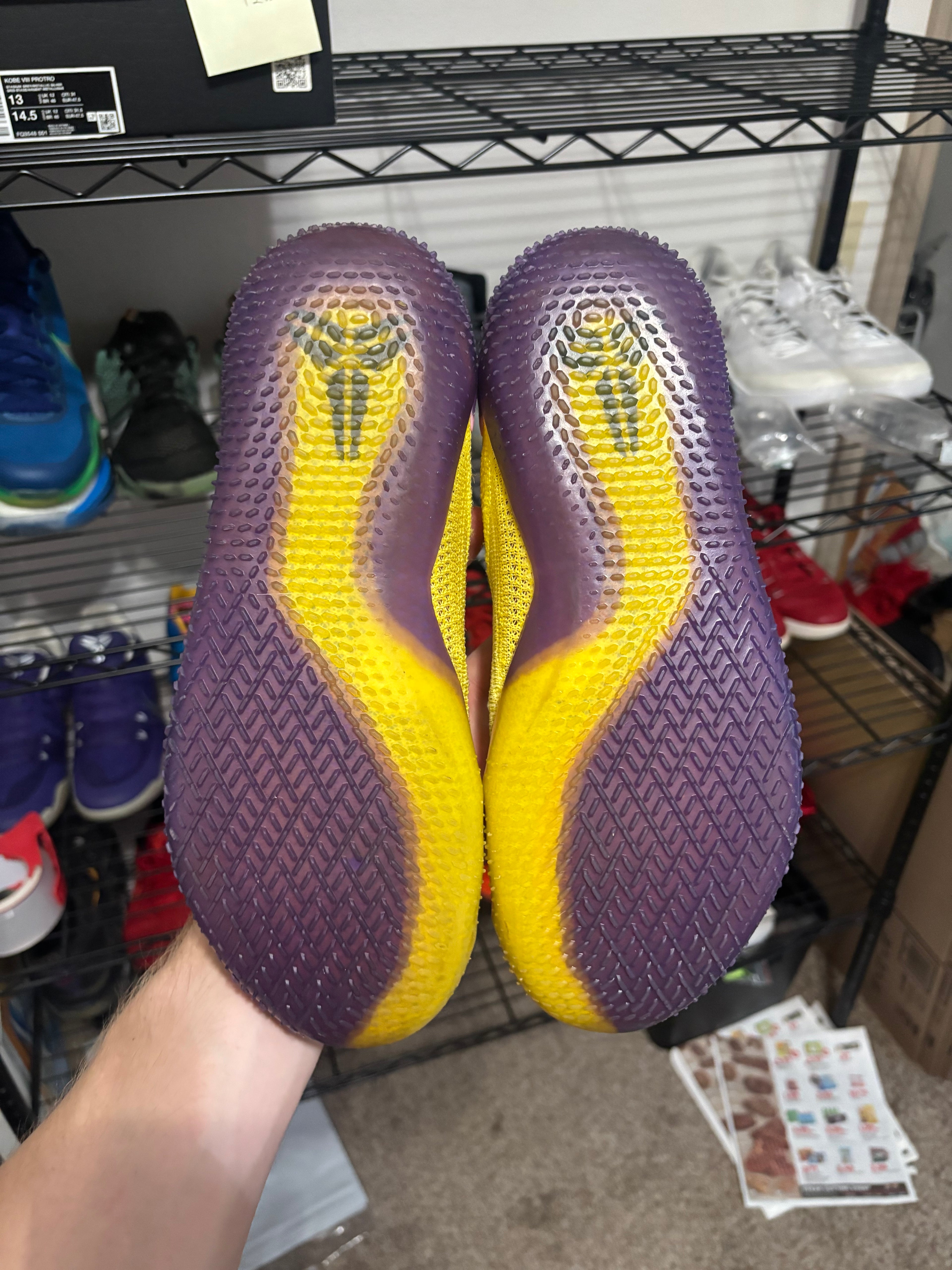 Size 10 - Nike Kobe NXT 360 Yellow Strike