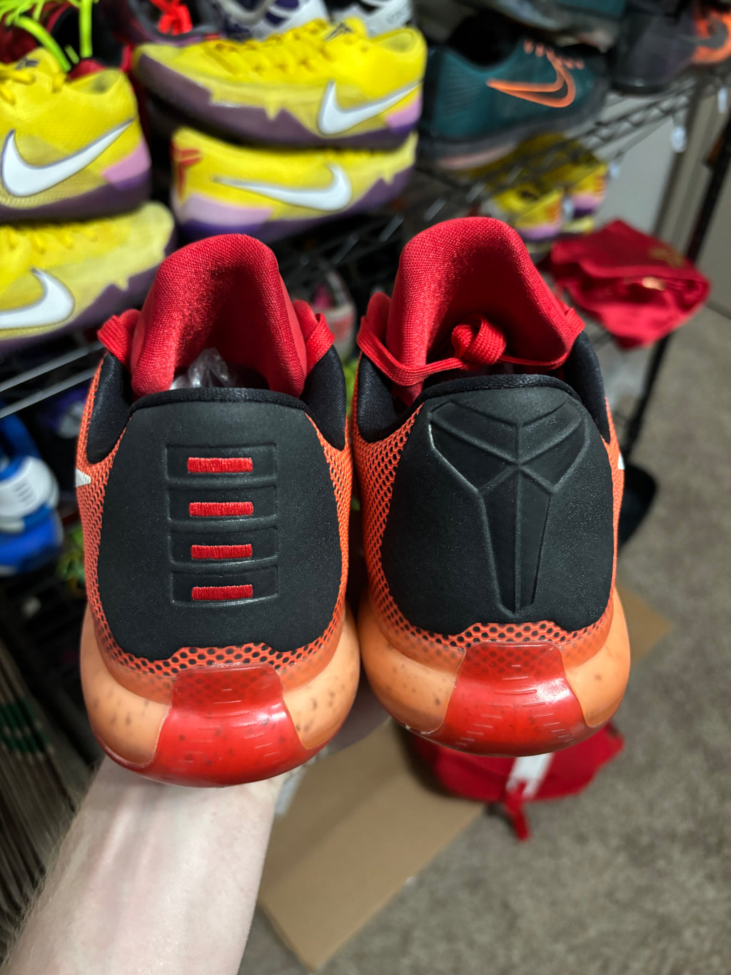 Size 9 - Nike Kobe 10 Majors