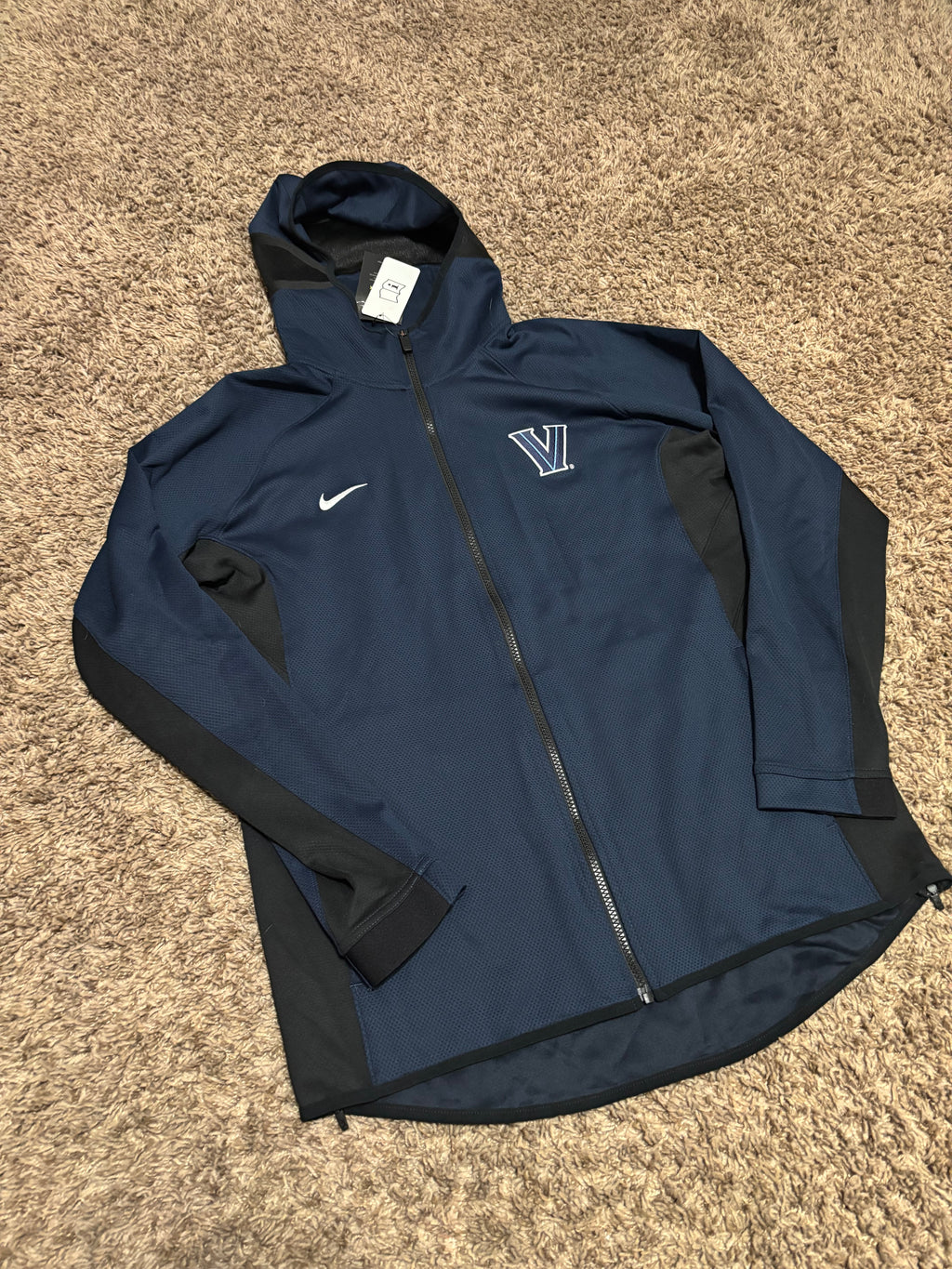 Size L - Villanova Basketball Thermal Sweatsuit