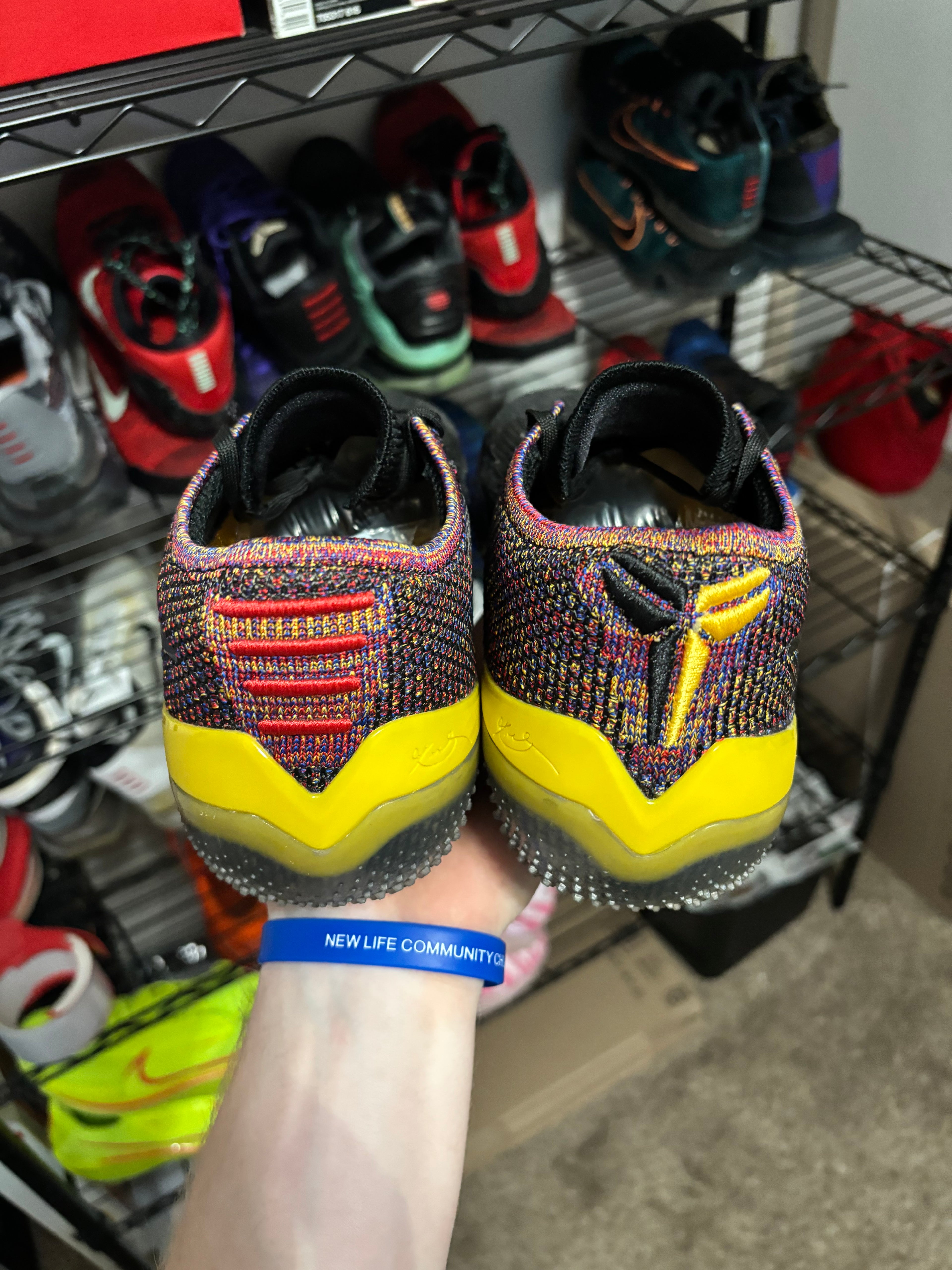 Size 9.5 - Nike Kobe Nxt 360 Black Multicolor