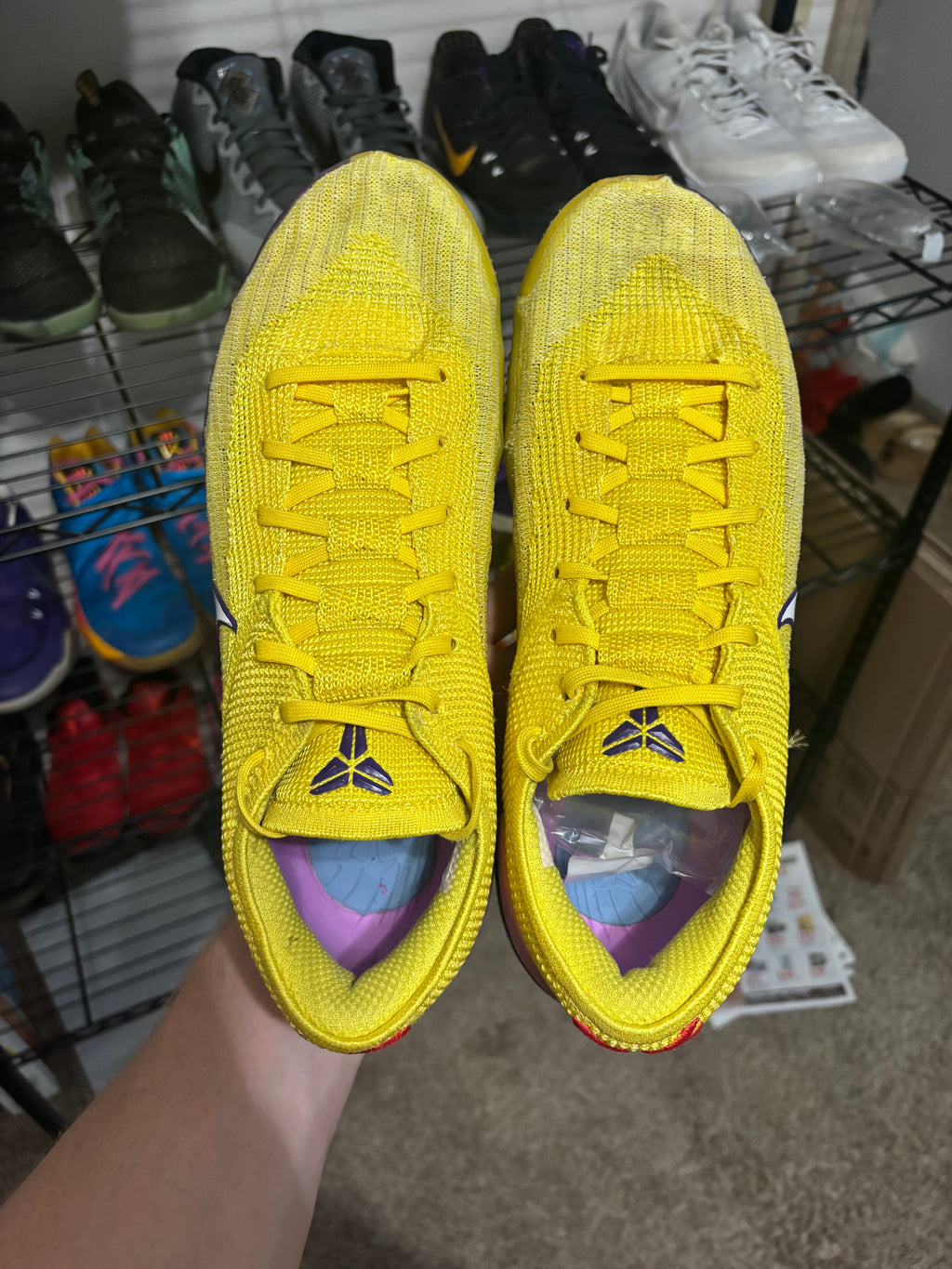 Size 10 - Nike Kobe NXT 360 Yellow Strike