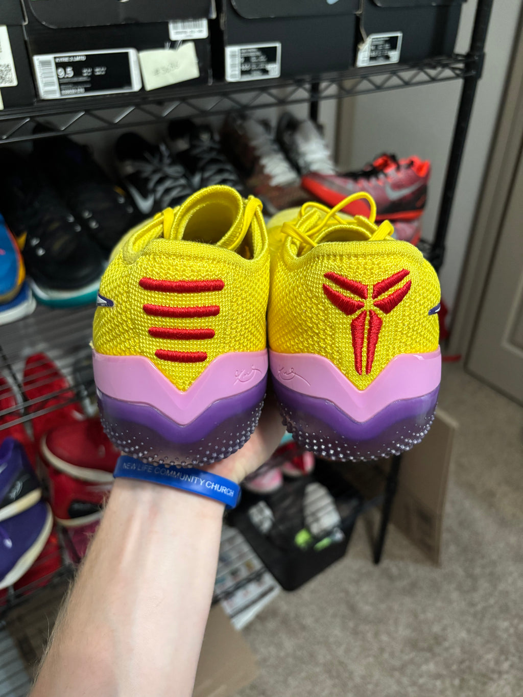 Size 11 - Nike Kobe Nxt 360 Yellow Strike