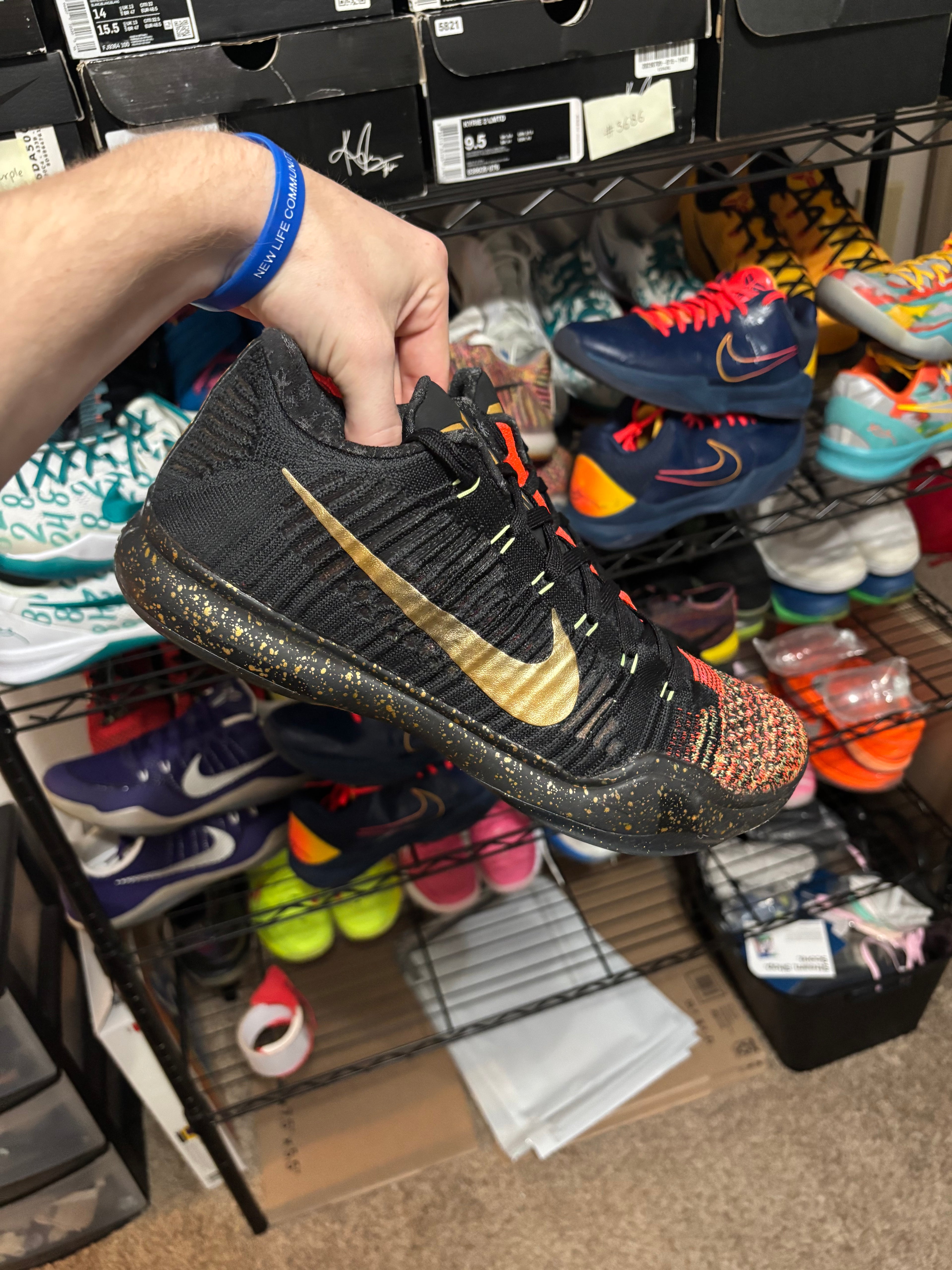 Size 10 - Nike Kobe 10 Elite Christmas