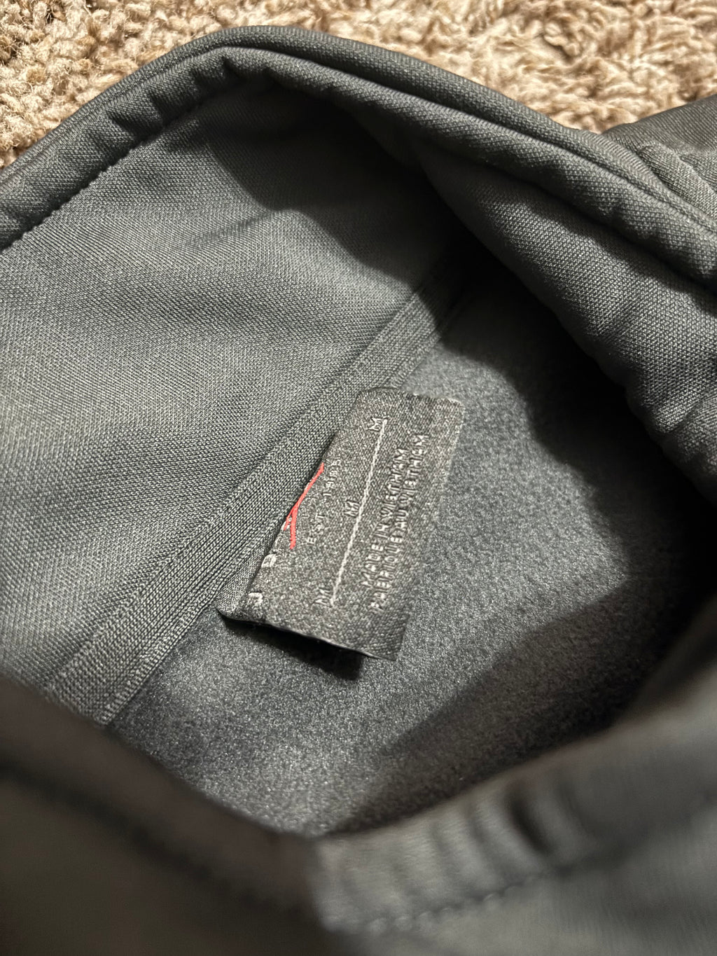 Size M - Georgetown Basketball Quarterzip