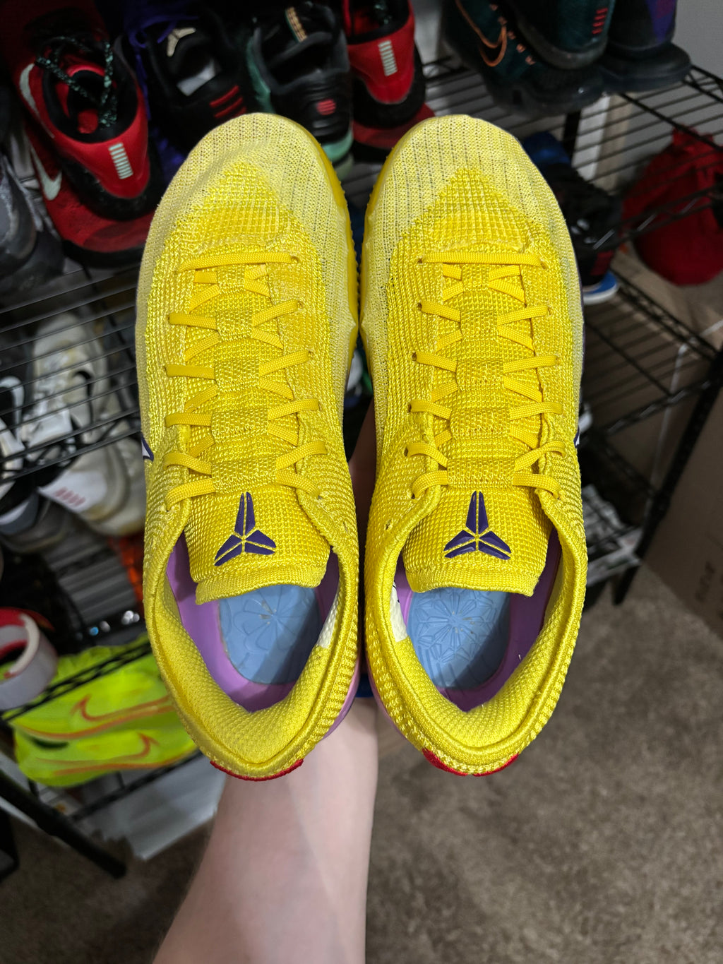 Size 9 - Kobe Nxt 360 Yellow Strike