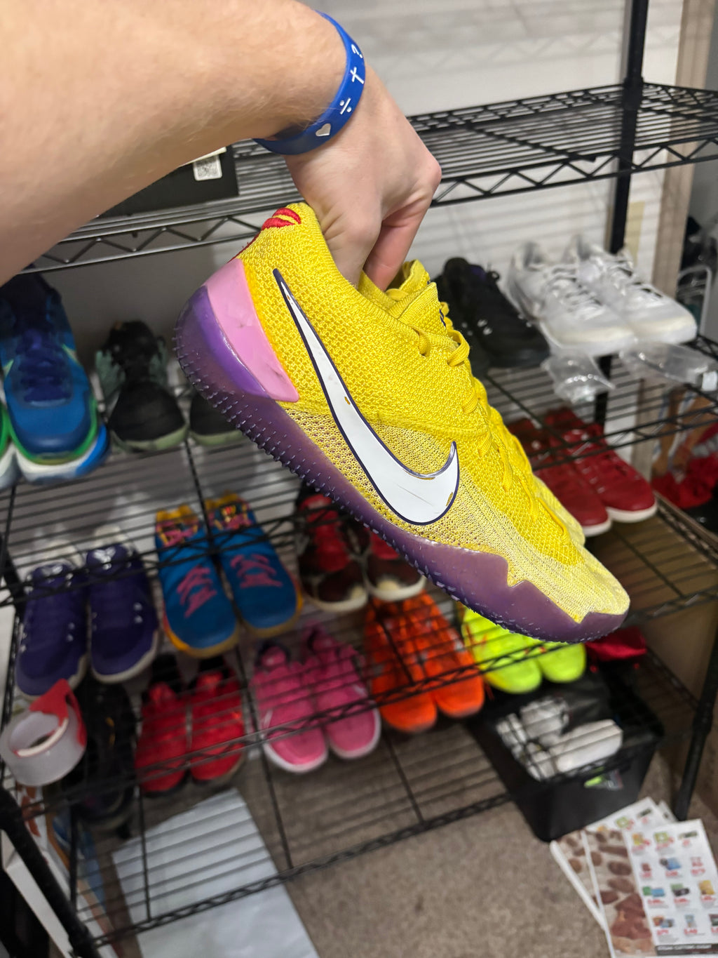 Size 10 - Nike Kobe NXT 360 Yellow Strike