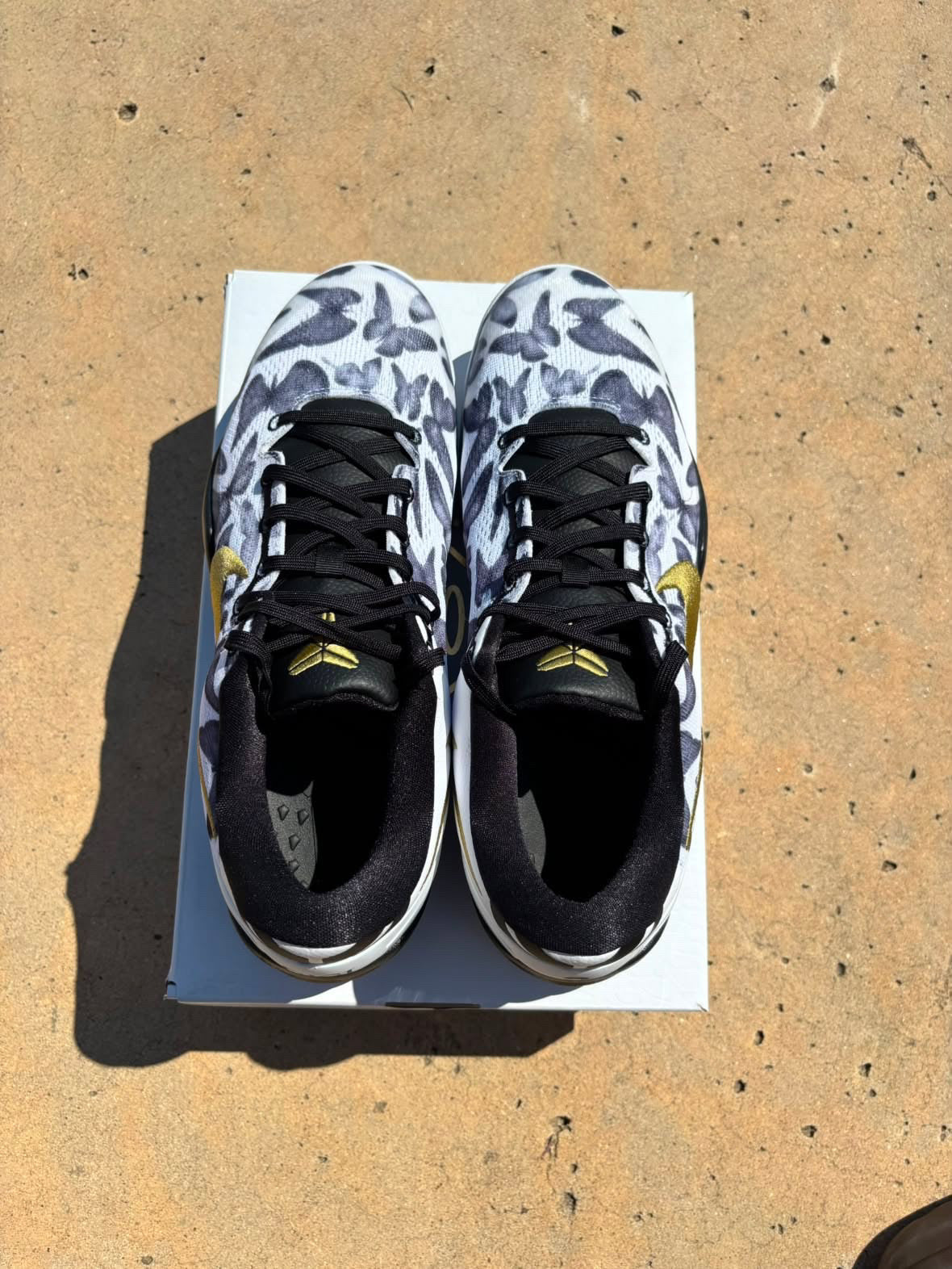 Size 11 - Nike Kobe 8 Protro Mambacita