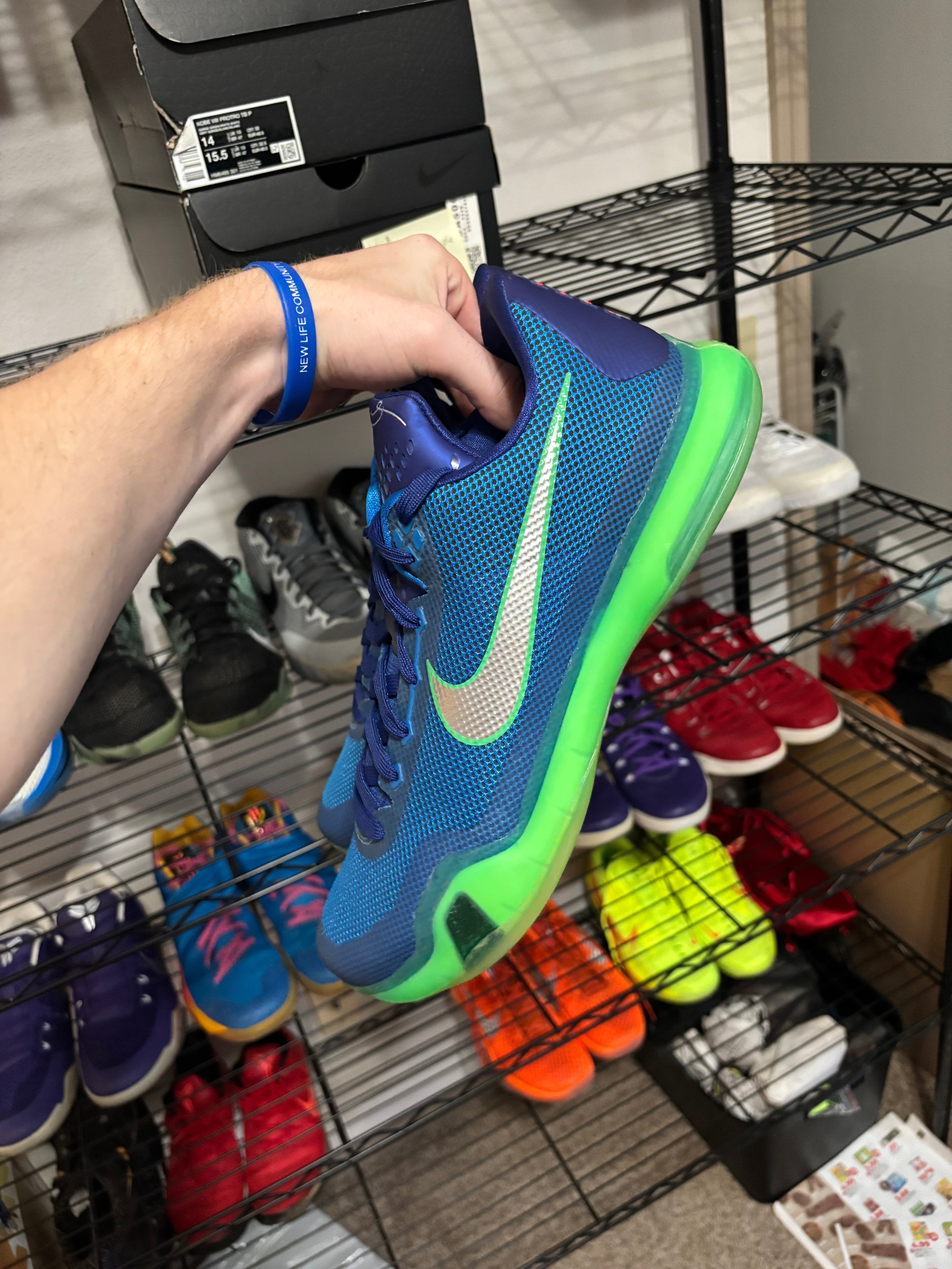 Size 12.5 - Nike Kobe 10 Emerald City